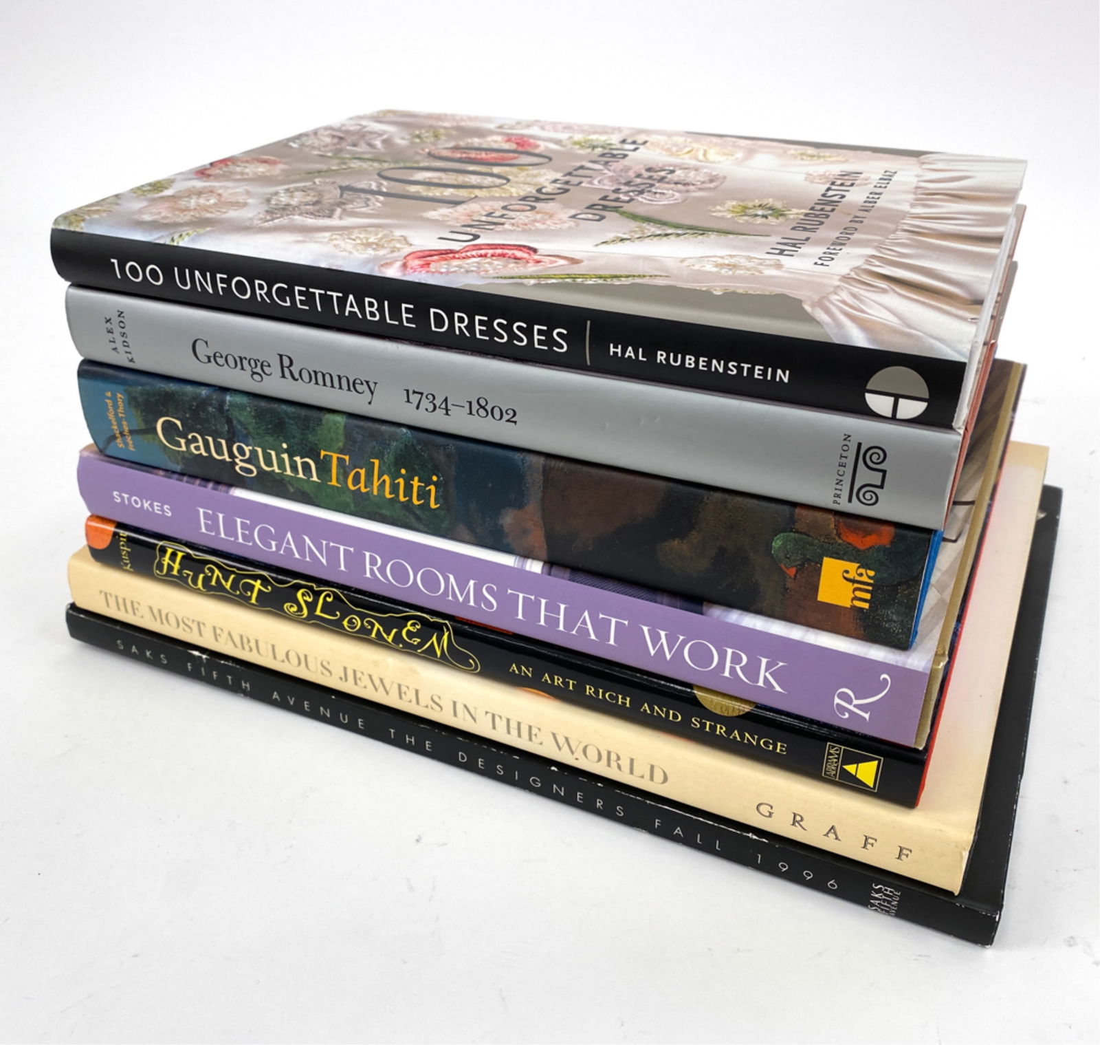 GROUPING OF ART & DESIGN COFFEE TABLE BOOKS (1 of 7)