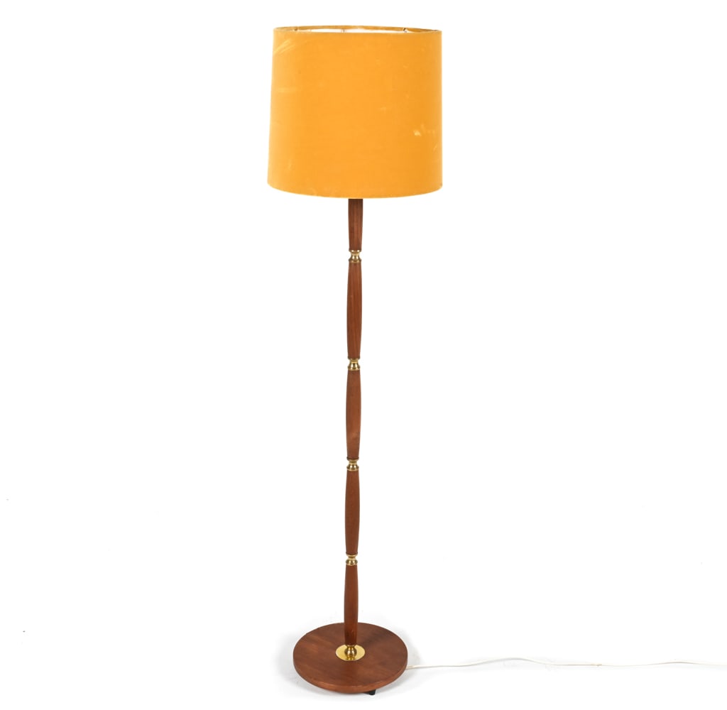 MID-CENTURY TEAK & BRASS FLOOR LAMP: Dimensions: (With shade) H 54.5" x Dia. 13.25" Condition: European plug; will require rewiring or adapter for use in the U.S. Lamp with some separation to trim at base, a few dings and small losses to