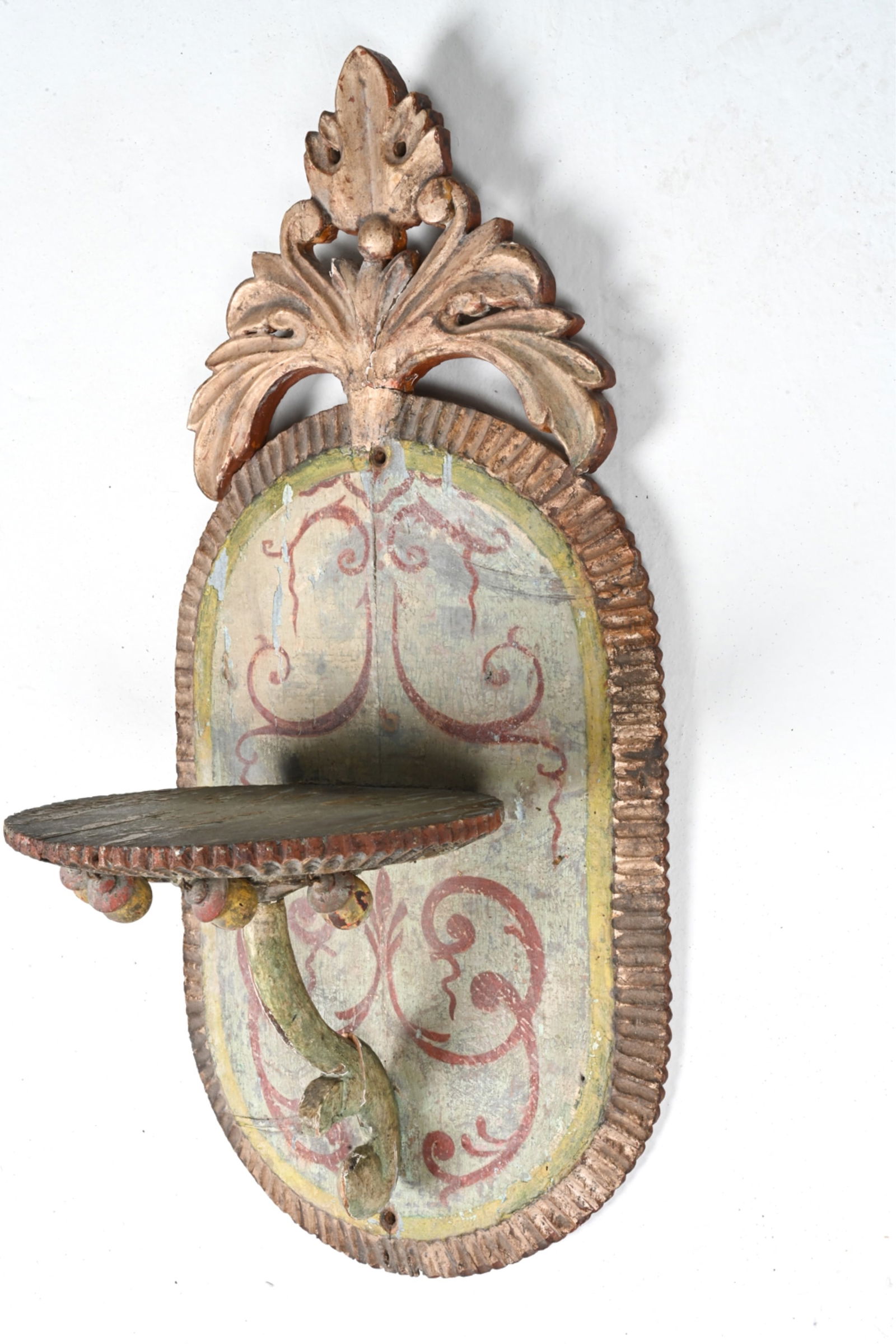 ANTIQUE PAINT-DECORATED WALL BRACKET (1 of 11)