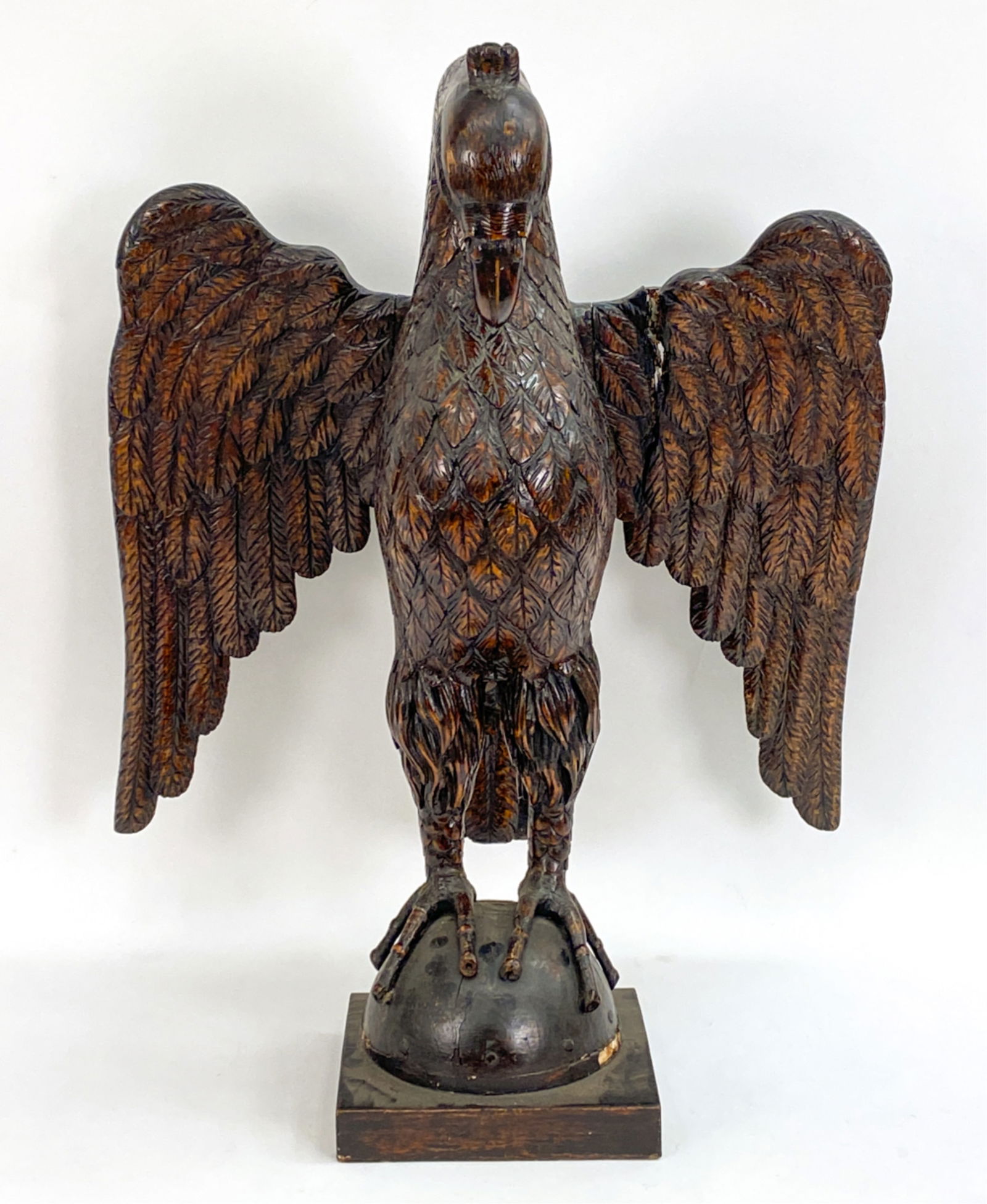 LARGE ANTIQUE LECTURN CARVED EAGLE SCULPTURE (1 of 17)