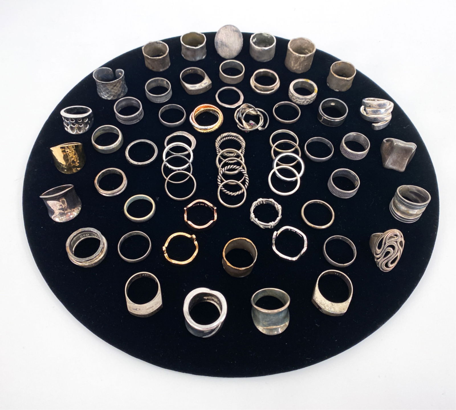 GROUPING OF MODERN STERLING SILVER RINGS (1 of 20)