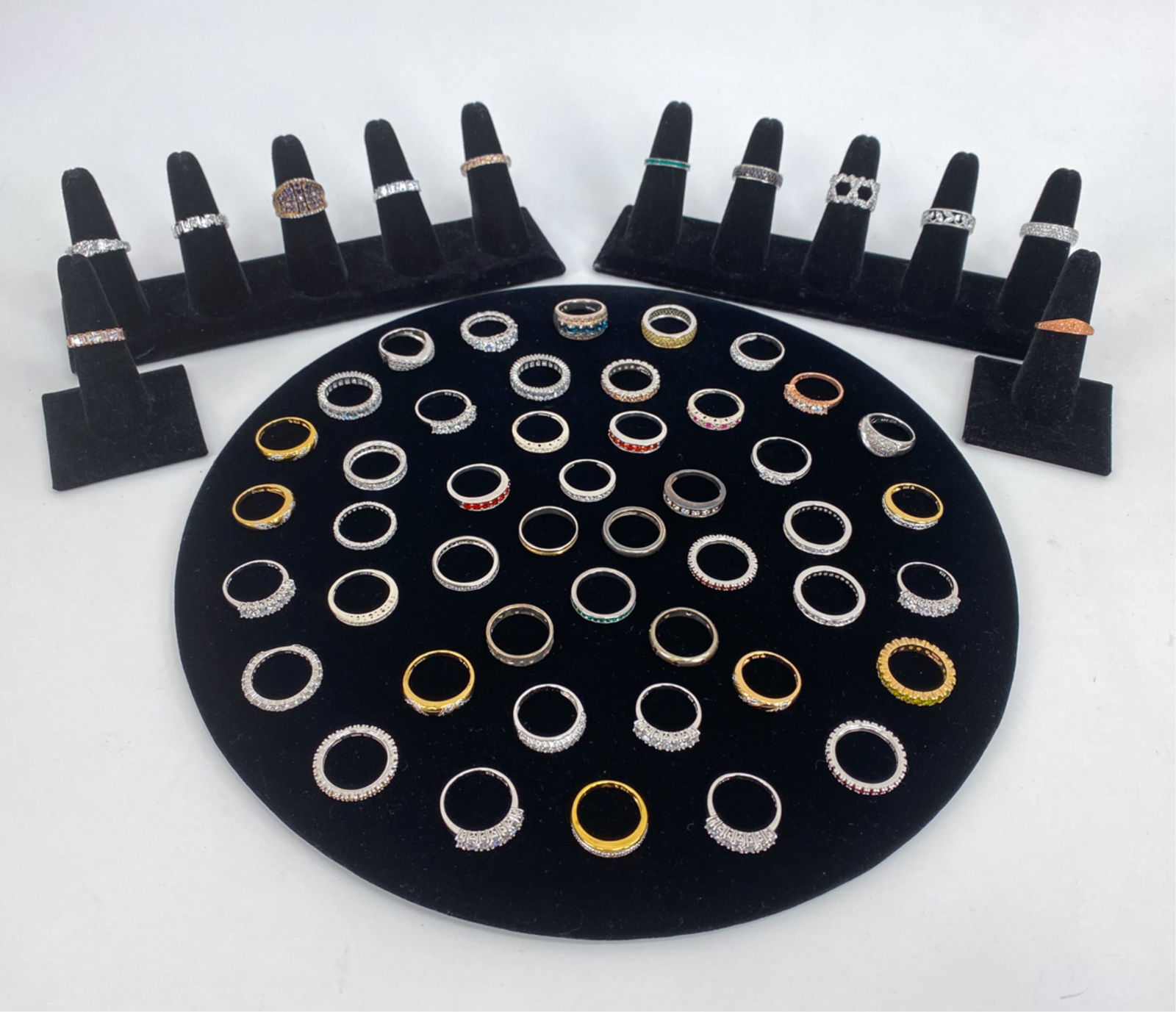 GROUPING OF CLASSIC STERLING SILVER RINGS (1 of 20)