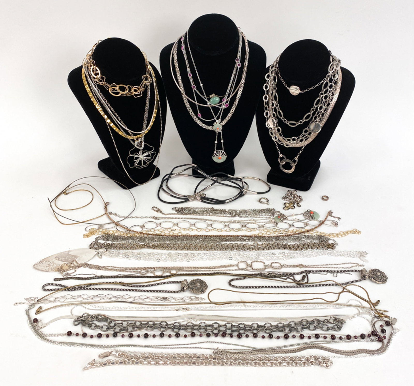 GROUPING OF STERLING SILVER NECKLACES (1 of 13)