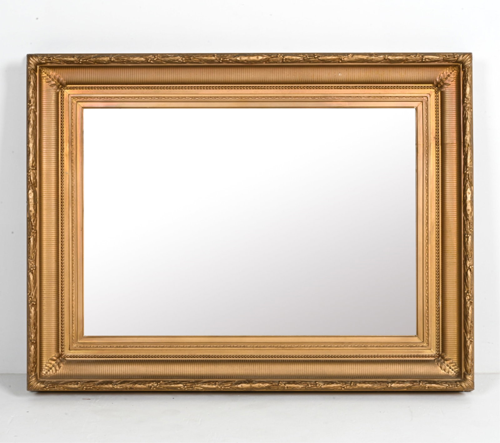 LARGE FLUTED WOOD & GESSO RECTANGULAR MIRROR (1 of 14)