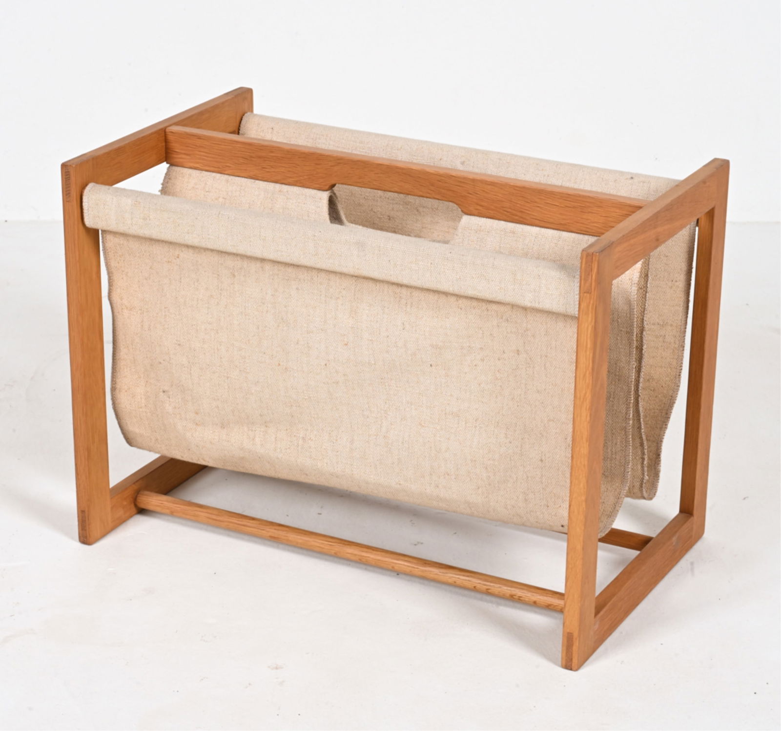 AKSEL KJERSGAARD ODDER MODEL 701 MAGAZINE HOLDER (1 of 16)