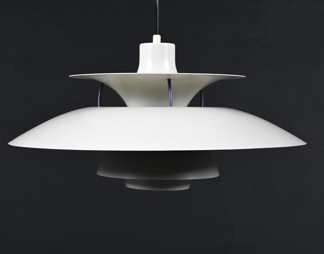 POUL HENNINGSEN FOR LOUIS POULSEN PH5 PENDANT: Dimensions: H 10" x Dia. 20.5" Conditions: Wiring not tested. Showing very few signs of wear. PD041