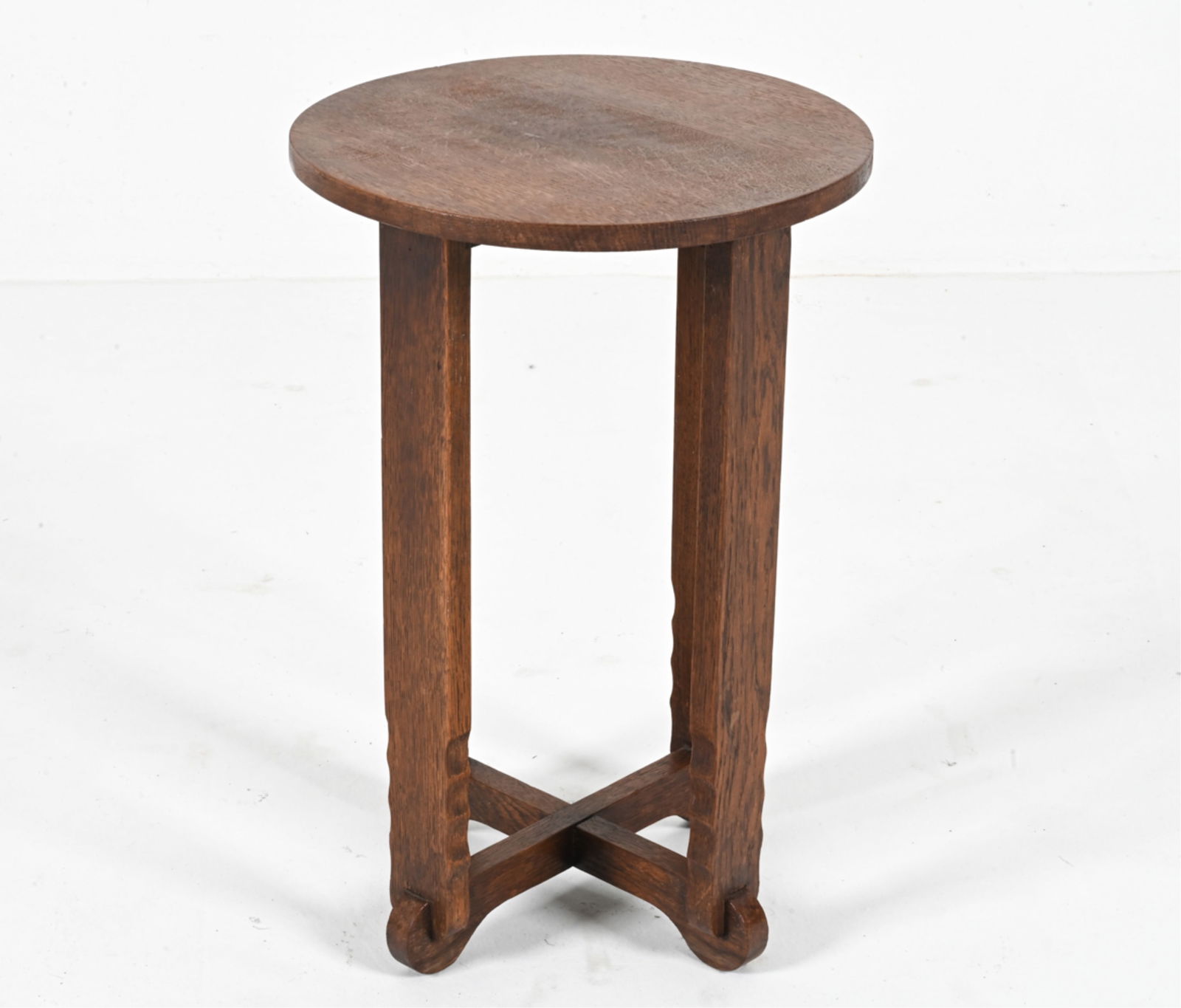 AMSTERDAM SCHOOL OAK ACCENT TABLE (1 of 15)
