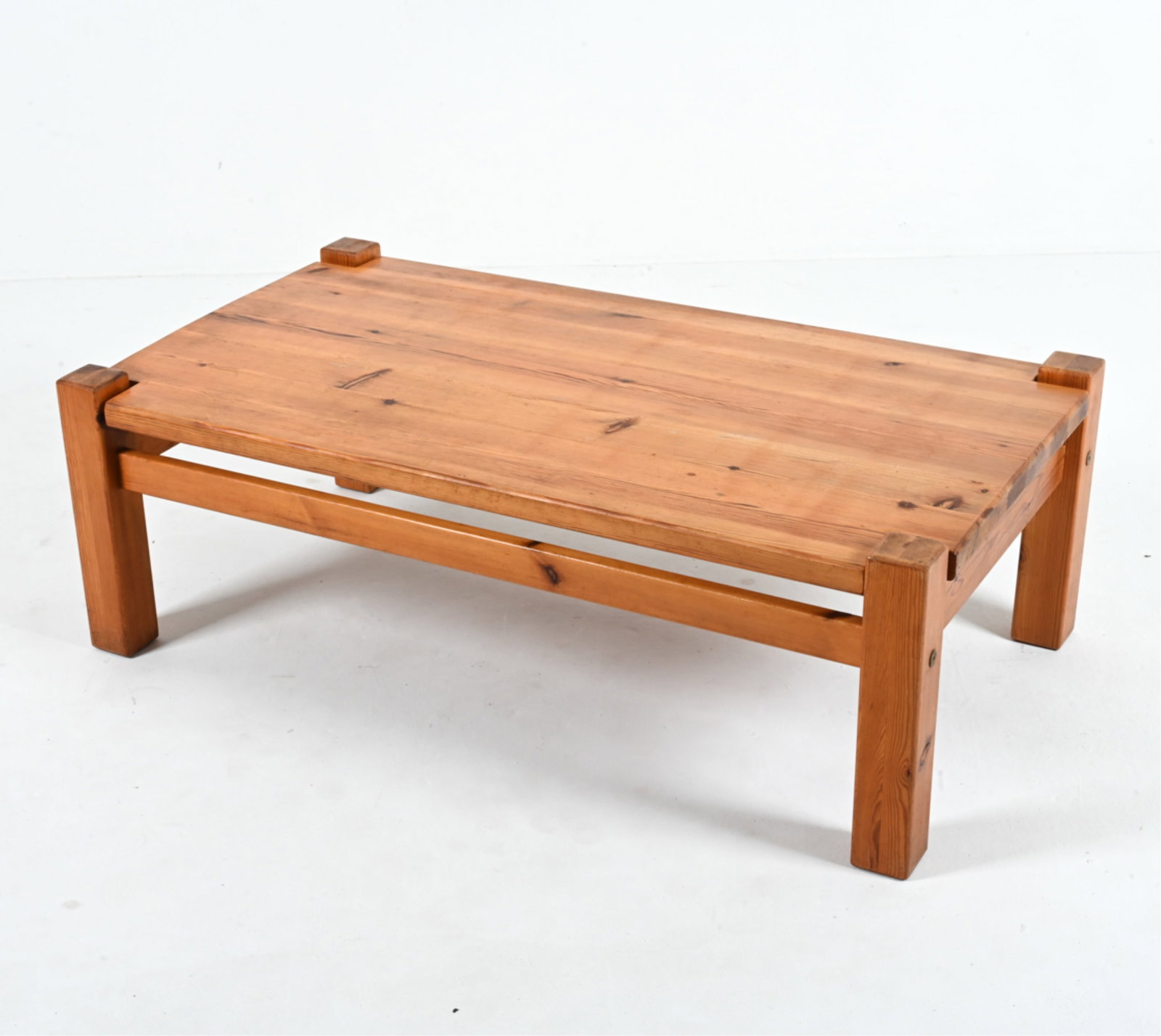SCANDINAVIAN BRUTALIST PINE COFFEE TABLE (1 of 17)
