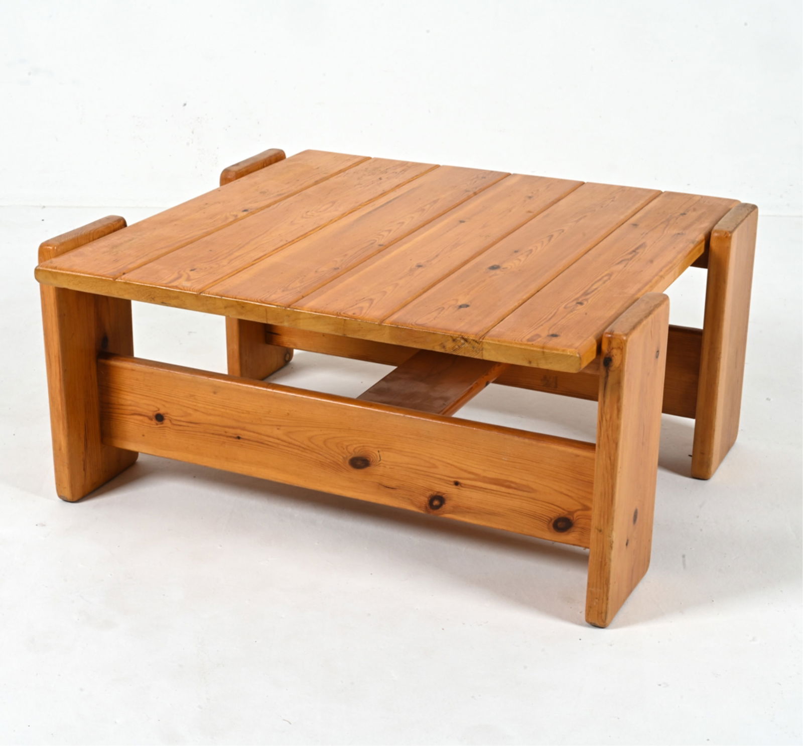 SCANDINAVIAN BRUTALIST PINE COFFEE TABLE (1 of 18)