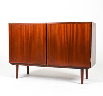 GUNNI OMANN FOR OMANN JUN MAHOGANY CREDENZA: Denmark, c. 1960's. Dimensions: H 32" x W 47.25" x D 17" Condition: Presents well overall. A few scuffs and scratches; one small veneer loss to top edge. 003