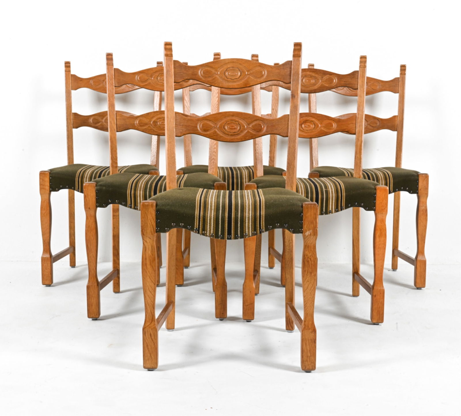 (6) ATTR. HENNING KJAERNULF OAK DINING CHAIRS (1 of 20)