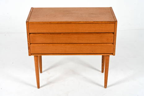 DANISH MINIMALIST OAK PETITE CHEST, C. 1960'S: Stamped Knud Erik on back panel. Dimensions: H 24.5" x W 26.75" x D 13" Condition: Minor water staining and fading of the finish. Light surface wear consistent with age and use. Presents well overall.