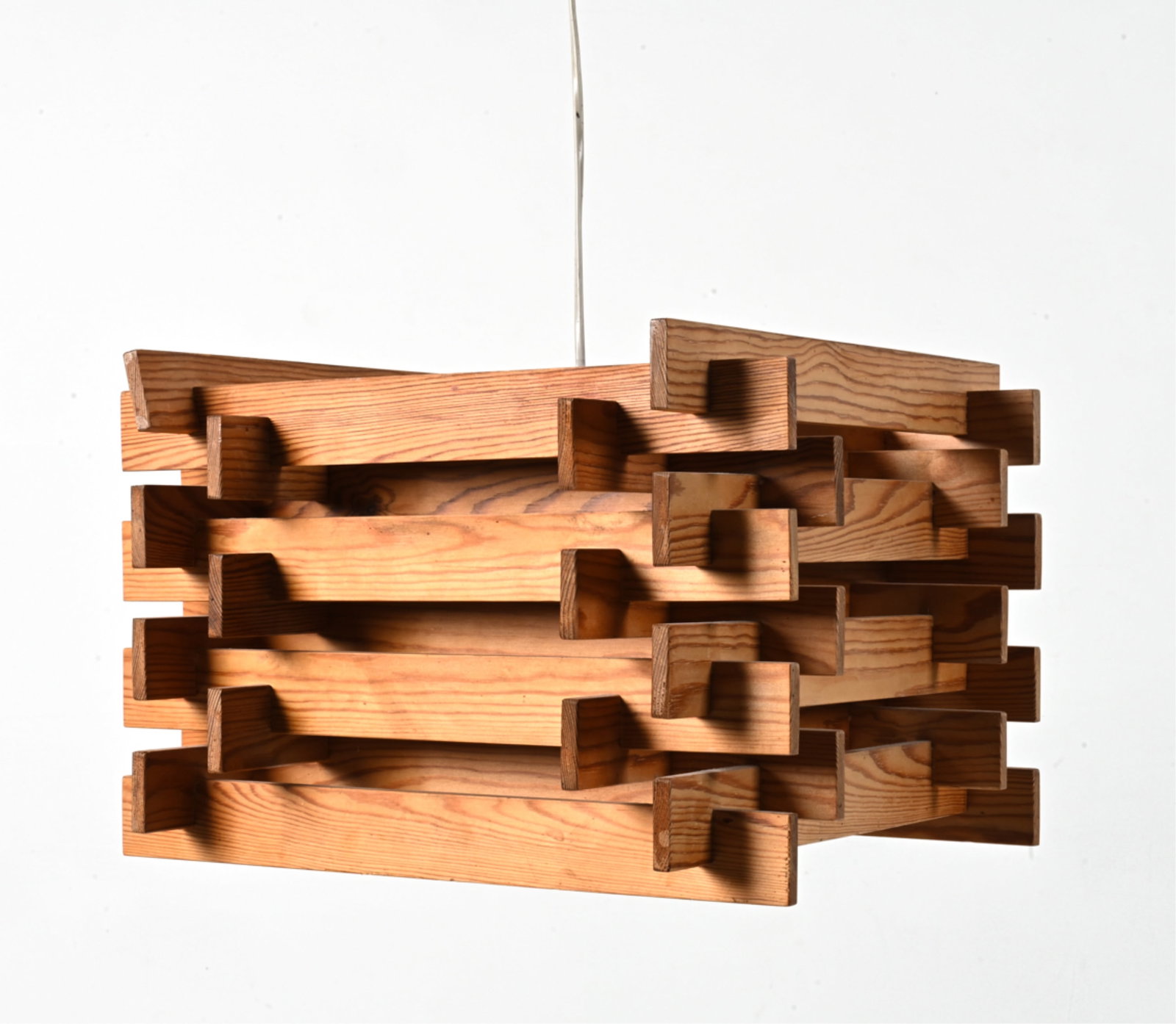 SCANDINAVIAN 1970'S ARCHITECTURAL PINE CHANDELIER (1 of 13)