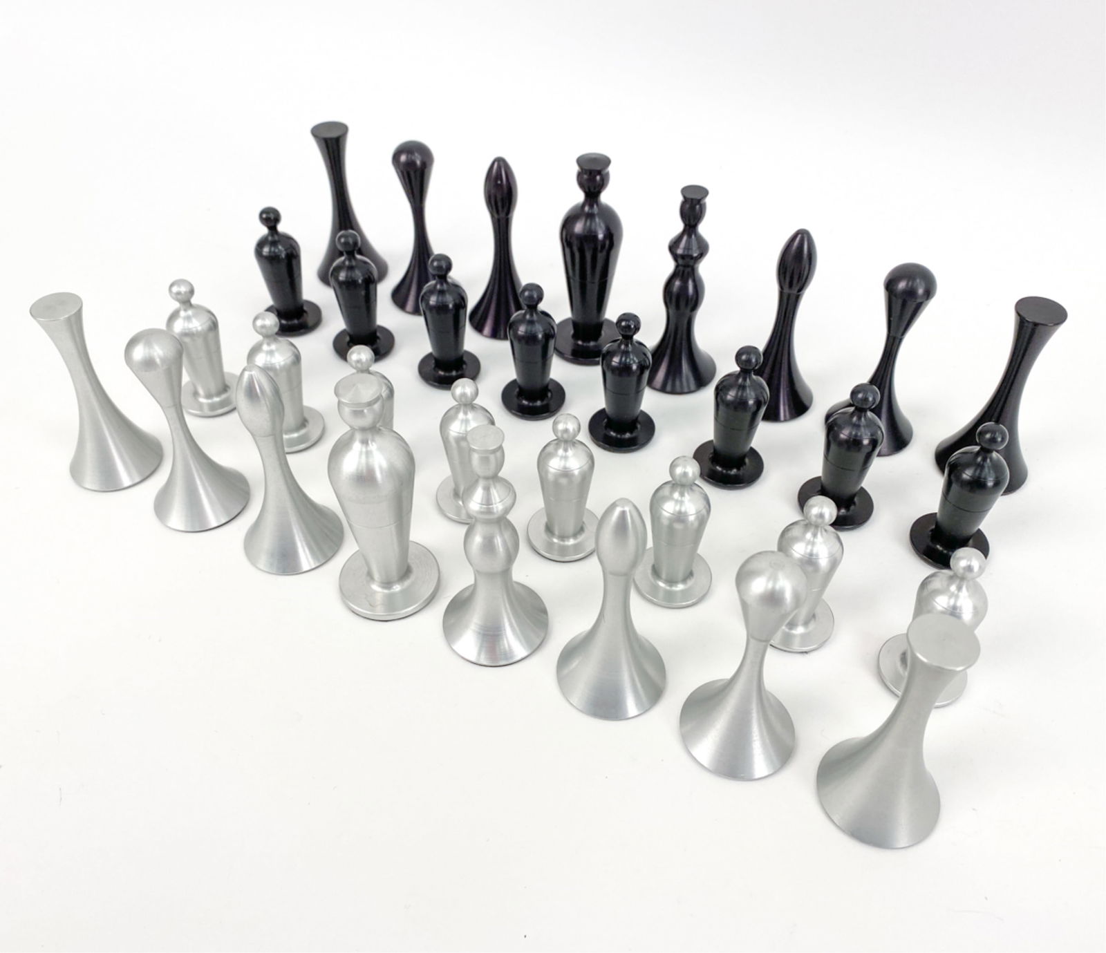 MANNER OF MAN RAY MODERNIST METAL CHESS SET (1 of 9)