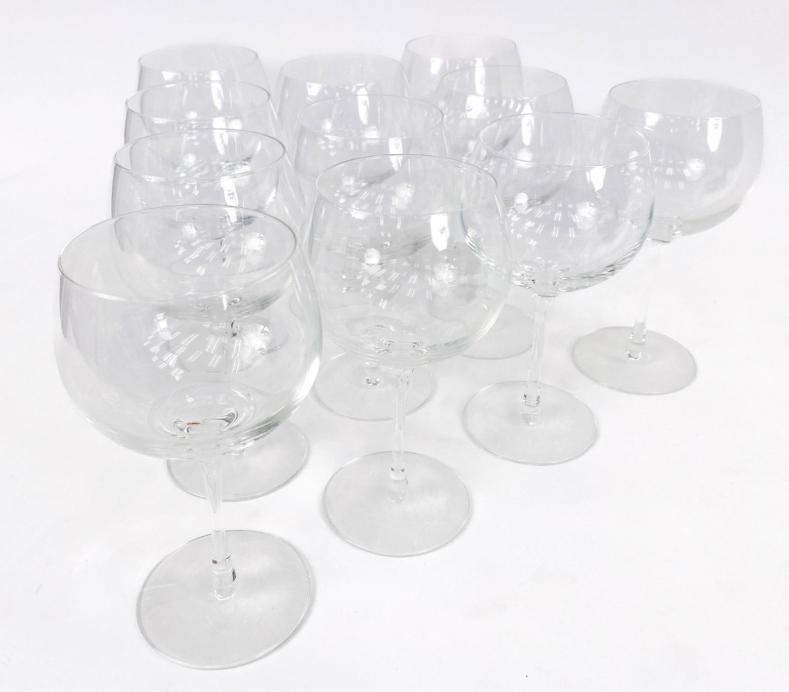 (11) TIFFANY & CO WINE GLASSES: All signed on base. Dimensions: H 7.25" x Dia 3.5" Condition: No issues to note.