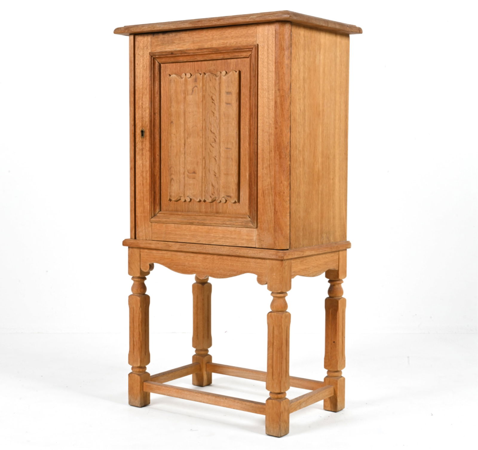 MANNER OF HENNING KJAERNULF OAK CABINET (1 of 20)