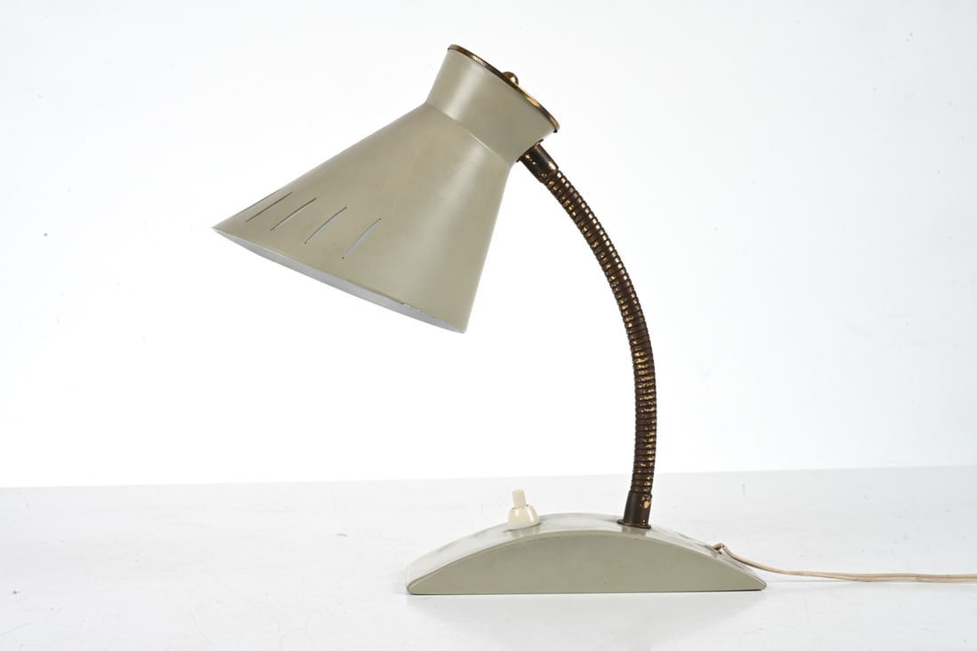 STYLE OF BUSQUET GOOSENECK TASK LAMP, C. 1950'S: In the style of Herman Theodoor Jan Anthoin Busquet for Hala Zeist. Europe, c. 1950's. Dimensions: H 10.5" x W 5" x D 11" Conditions: European plug; wiring not tested - will require rewiring or adapte