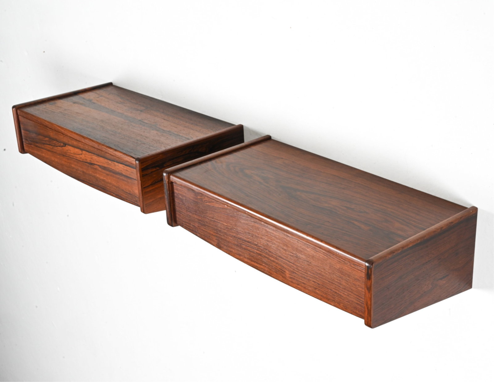(2) DANISH MODERN ROSEWOOD FLOATING NIGHTSTANDS (1 of 15)