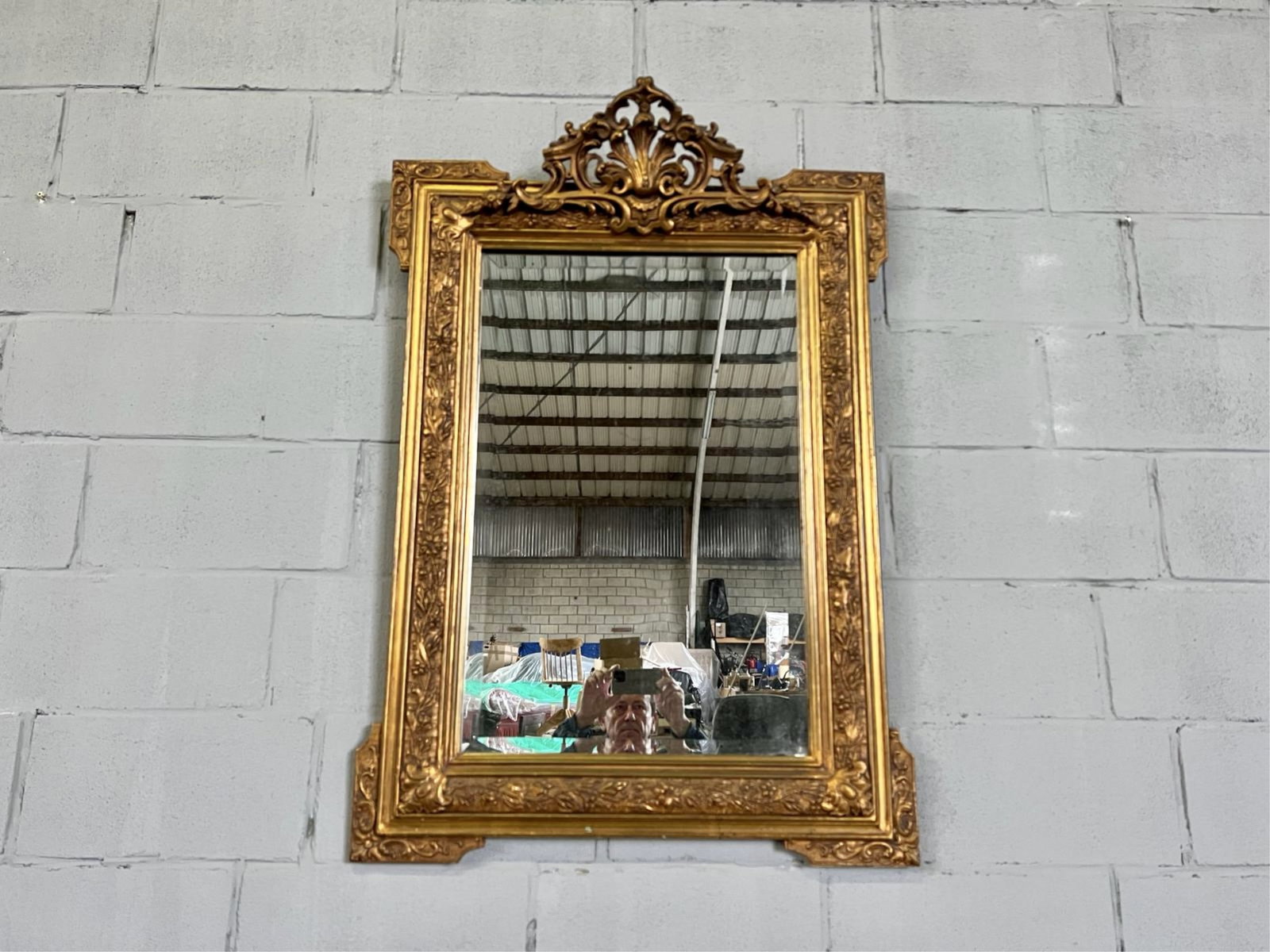 FRENCH LOUIS XV STYLE MIRROR IN GILDED FRAME (1 of 15)