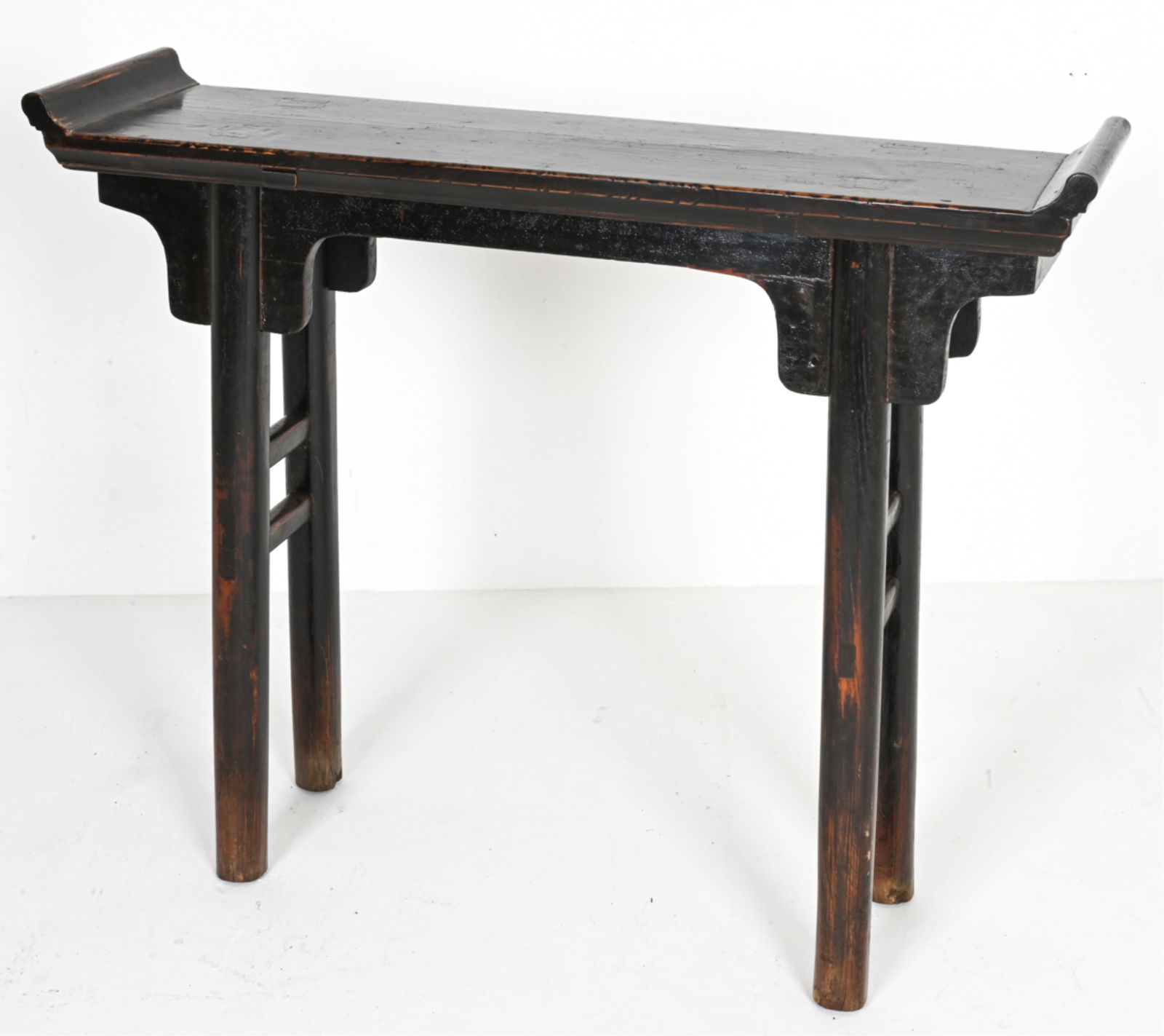 CHINESE HARDWOOD PETITE ALTAR TABLE OR CONSOLE (1 of 13)