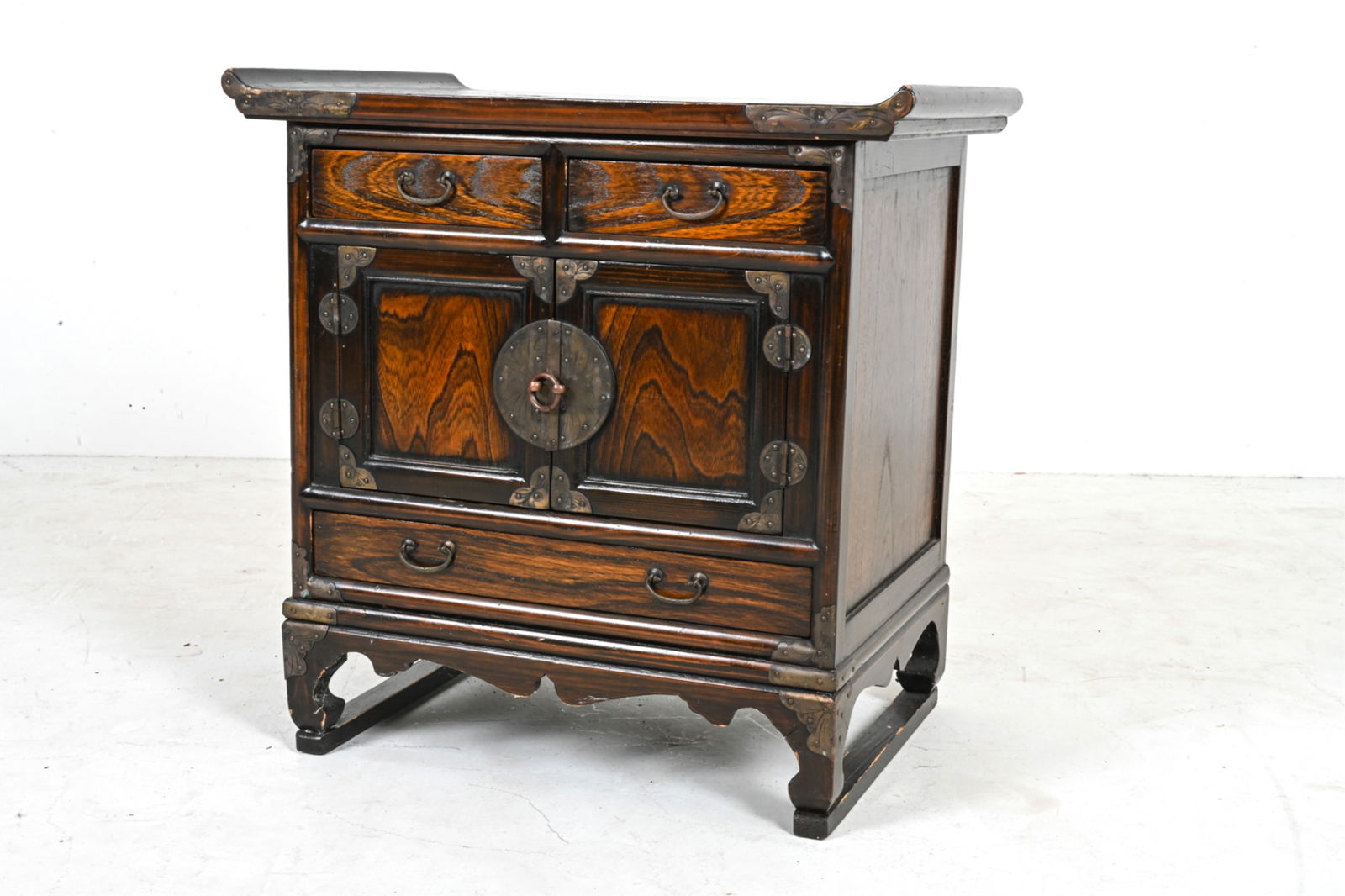 KOREAN ELM WOOD PETITE TANSU CHEST SIDE CABINET (1 of 17)