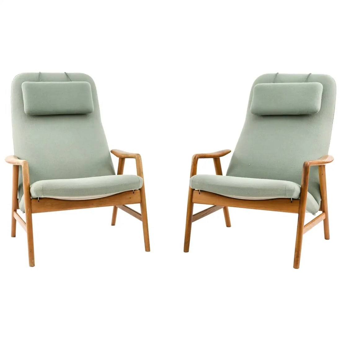 ALF SVENSSON FOR FRITZ HANSEN MODEL 4312 CHAIRS (1 of 13)