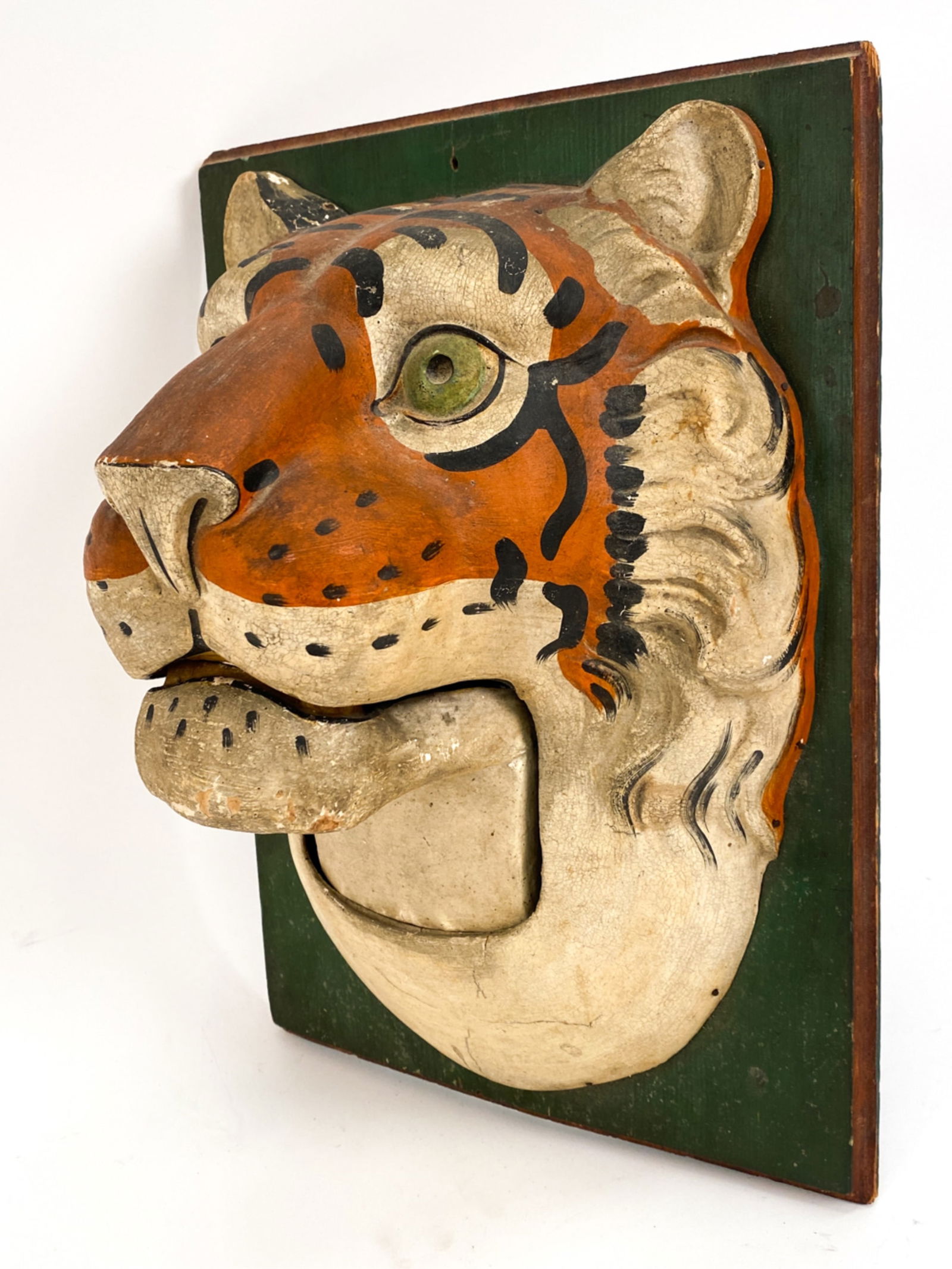 ANTIQUE PAPER MACHE TIGER HEAD (1 of 11)