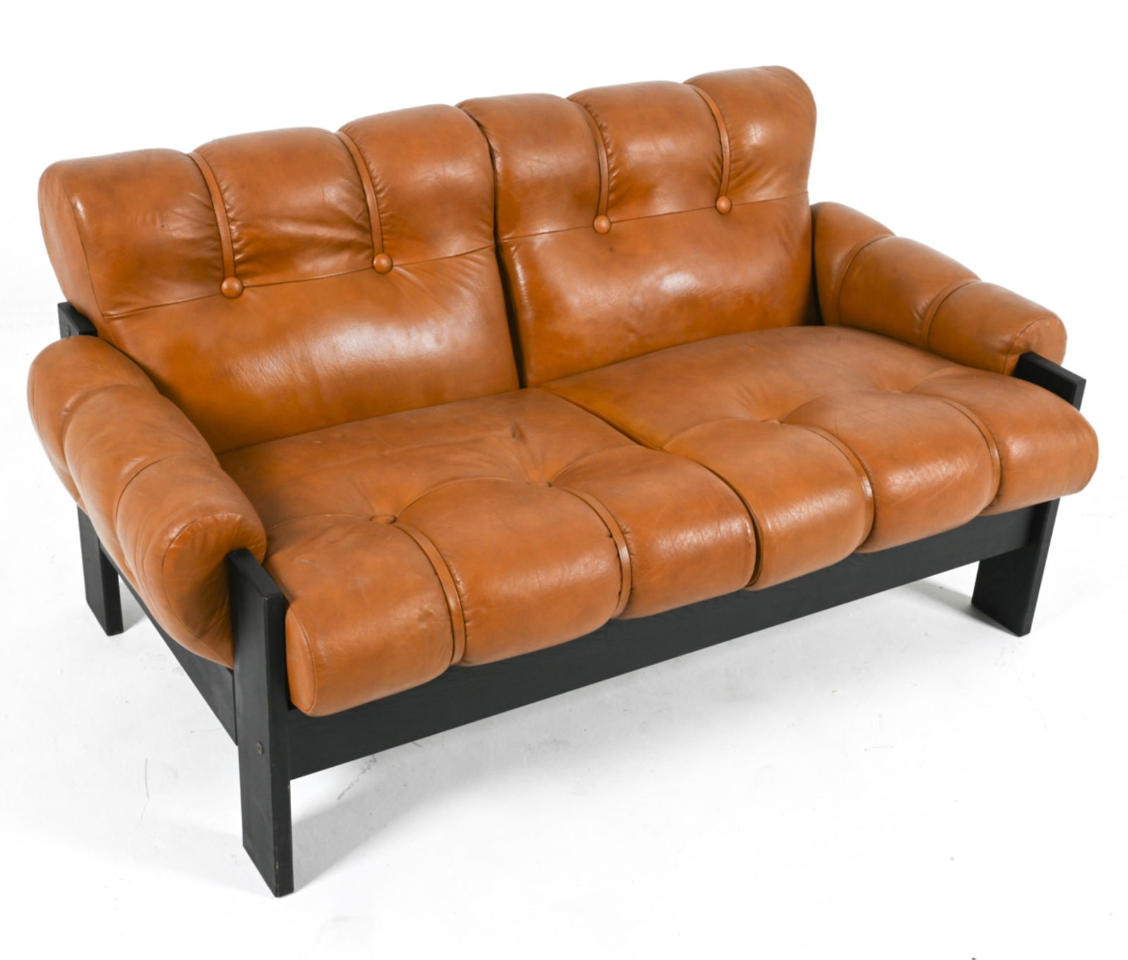 UU-VEE KALUSTE OY FINNISH OAK & LEATHER SETTEE (1 of 14)