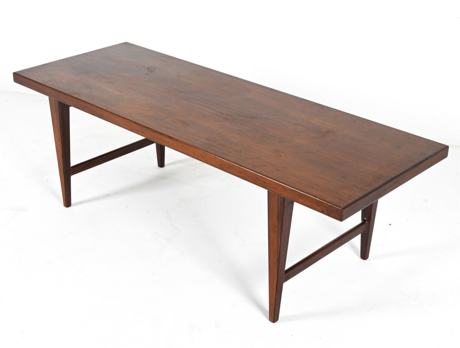 MANNER OF JOHANNES ANDERSEN ROSEWOOD COFFEE TABLE (1 of 8)