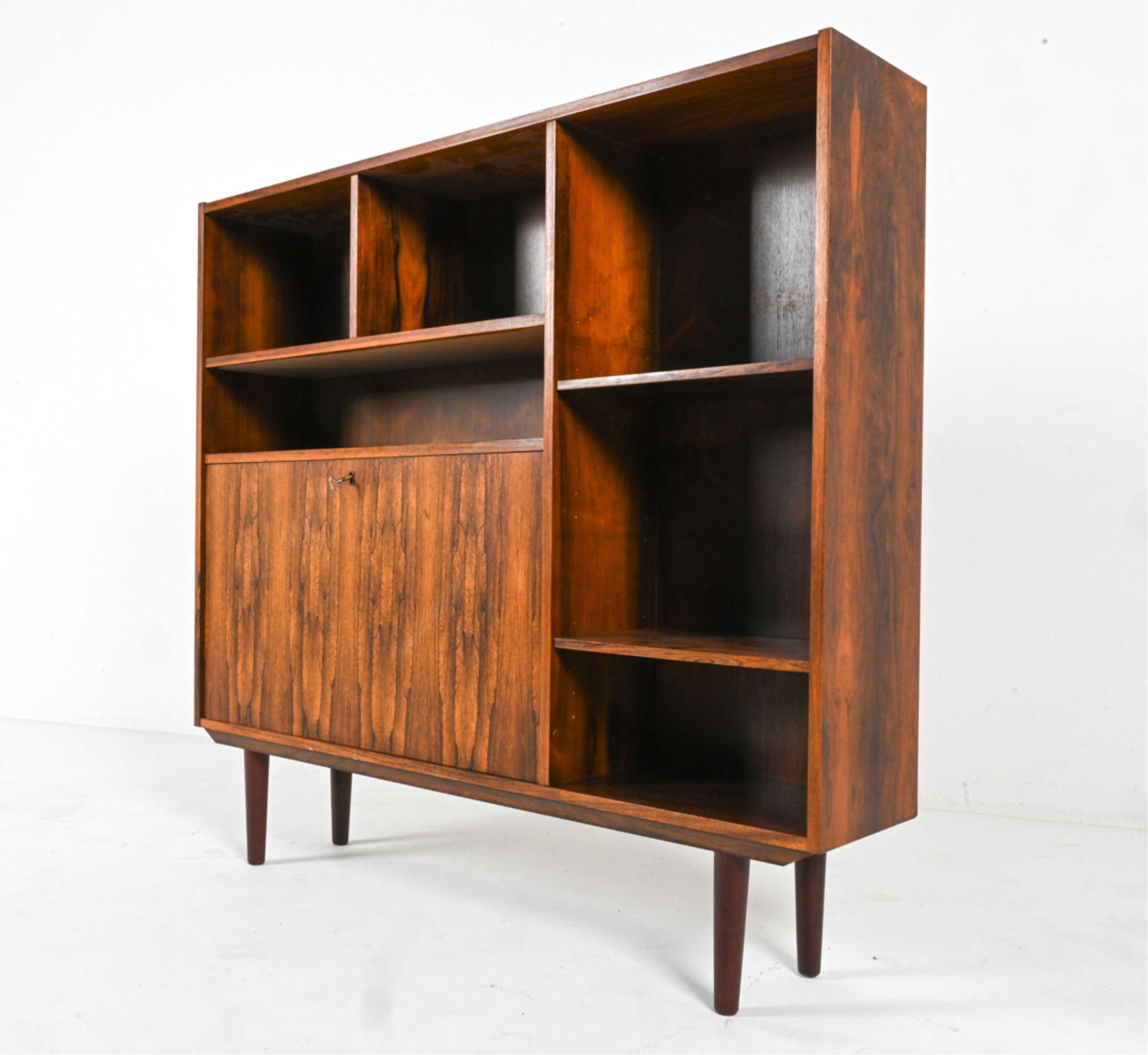 FARSO MOBELFABRIK DANISH ROSEWOOD BOOKCASE (1 of 18)