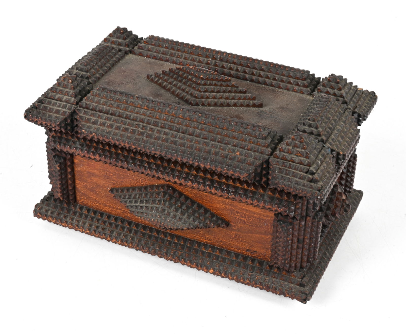 TRAMP ART CIGAR BOX OR HUMIDOR (1 of 12)