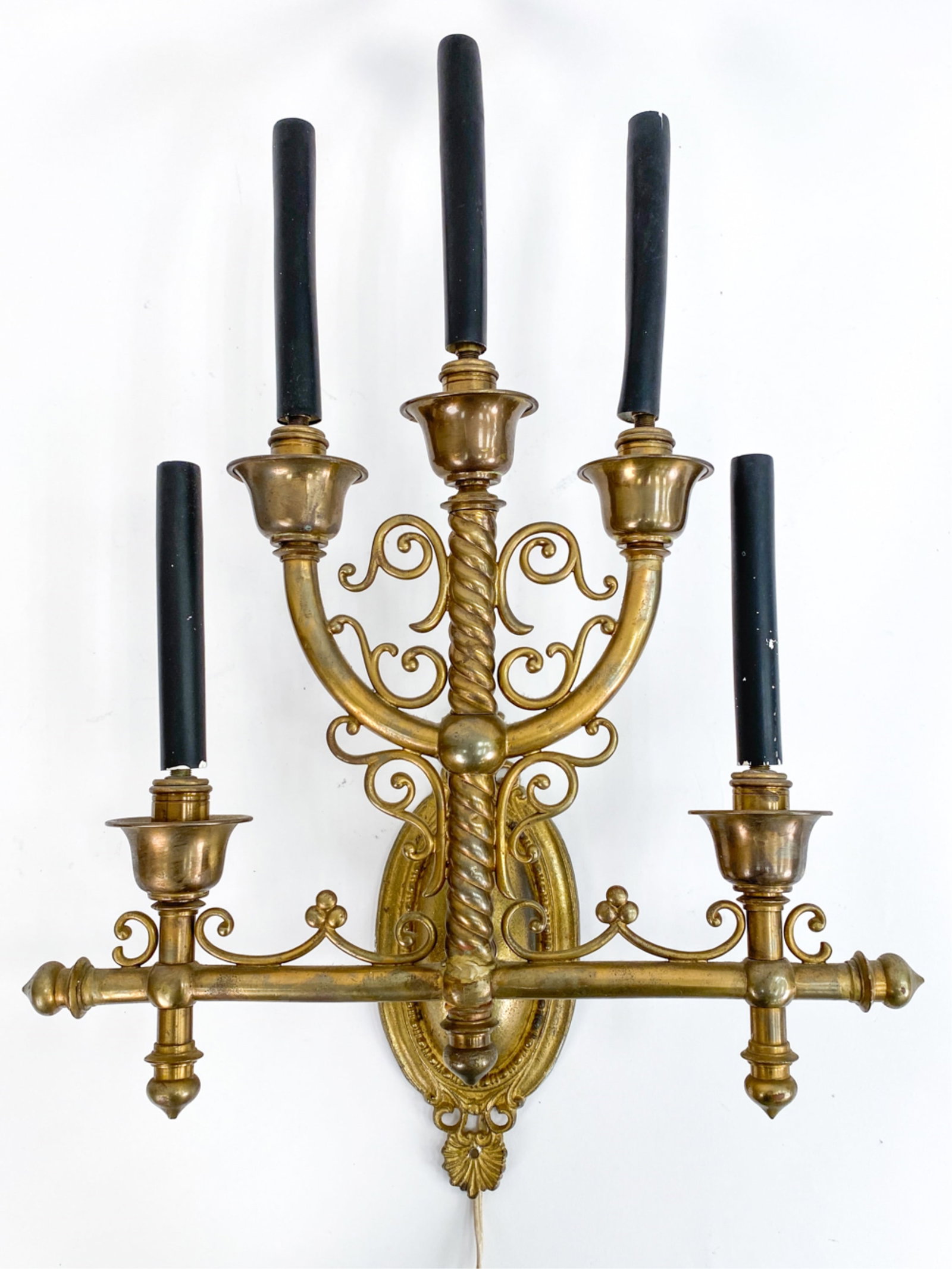VICTORIAN STYLE BRASS SCONCE (1 of 15)