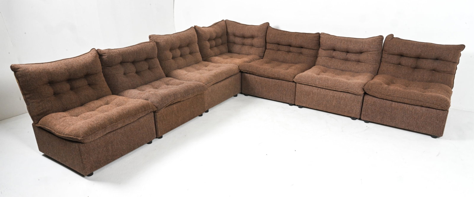 ATTR. ROLF BENZ TWILL & BEECH MODULAR SOFA, 1970'S (1 of 18)