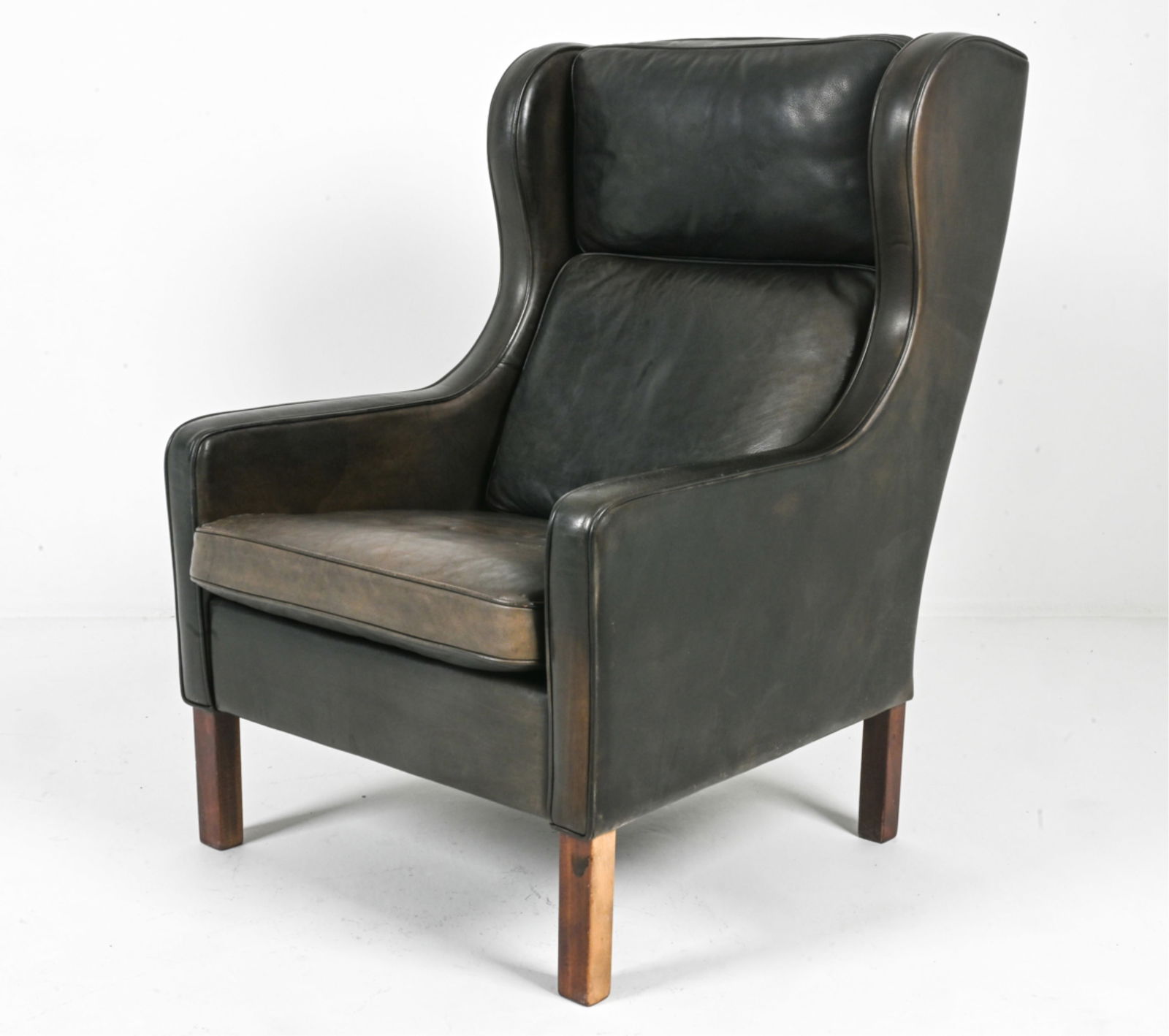 MANNER OF BORGE MOGENSEN LEATHER WINGBACK CHAIR (1 of 12)