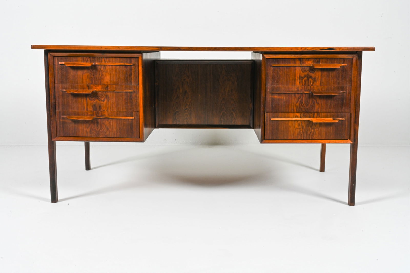 ARNE VODDER FOR SIBAST ROSEWOOD EXECUTIVE DESK (1 of 12)