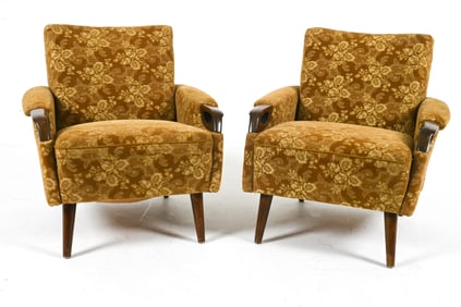 (2) MANNER OF CHRESTEN FINDAHL LOUNGE CHAIRS