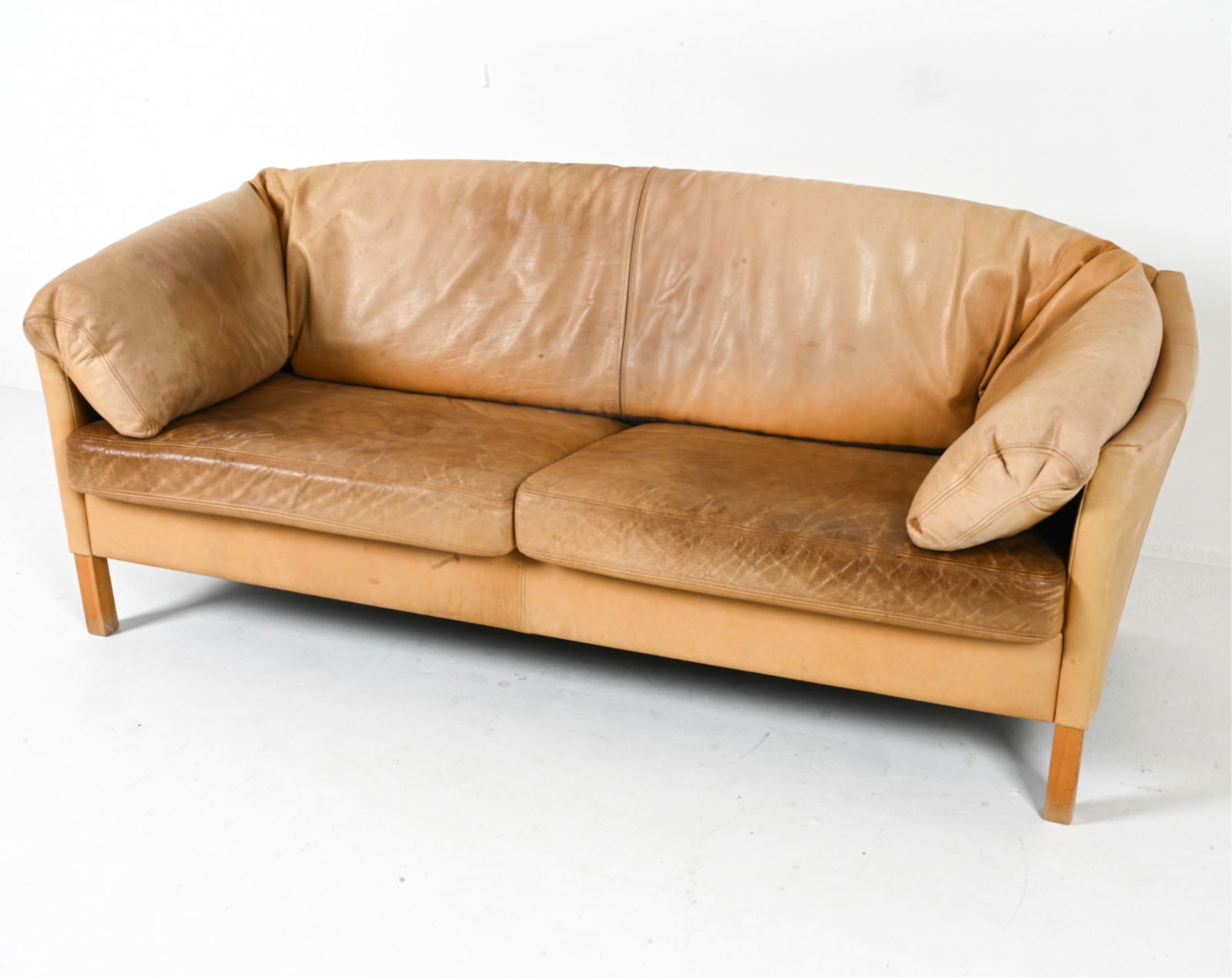MOGENS HANSEN MODEL 535 BEECH & LEATHER SOFA (1 of 13)