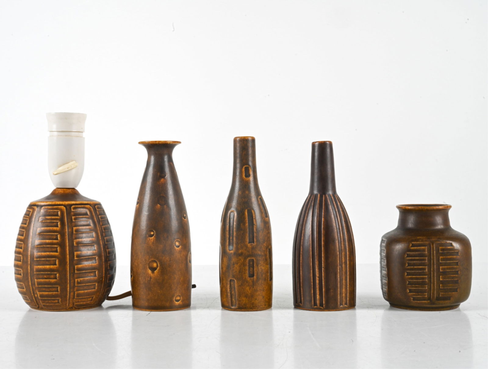 (5) DANISH STUDIO CERAMIC VASES INC. LAMP (1 of 7)