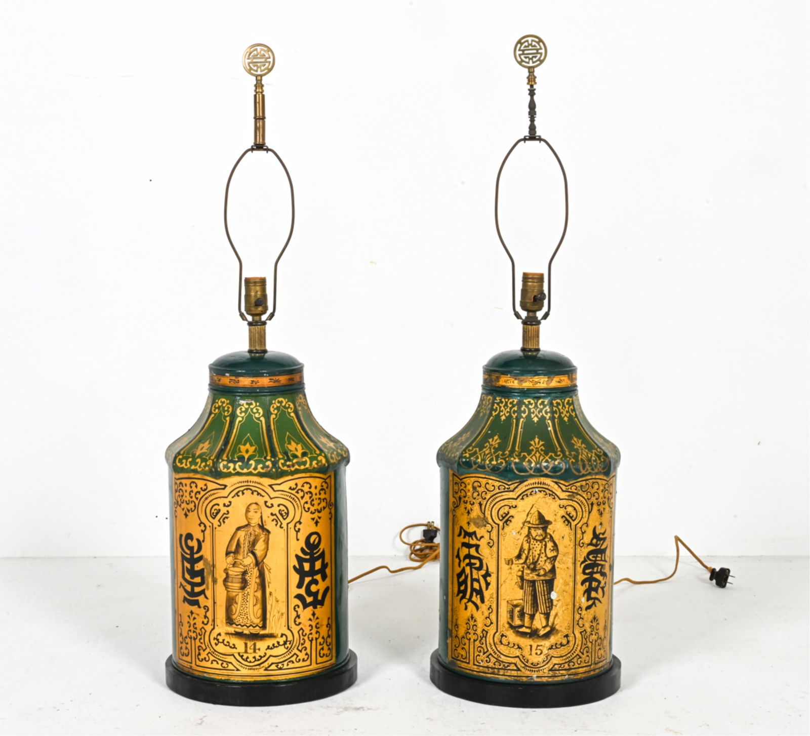 PAIR OF CHINESE TOLE TEA CANISTER LAMPS (1 of 13)