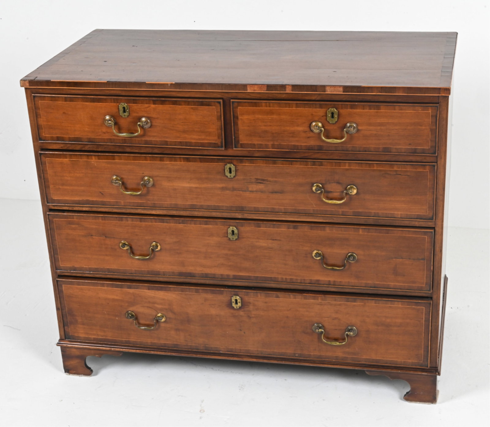 GEORGIAN CHIPPENDALE CHEST OF DRAWERS, C. 1830 (1 of 15)