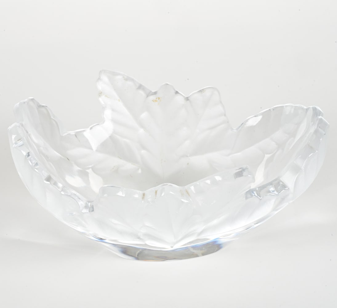 LALIQUE "COMPIEGNE" OAK LEAF BOWL (1 of 10)