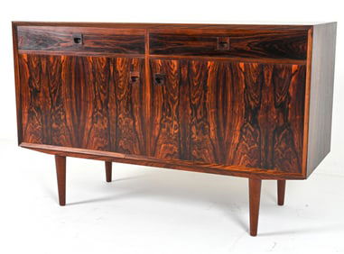 BROUER MOBELFABRIK DANISH ROSEWOOD CABINET
