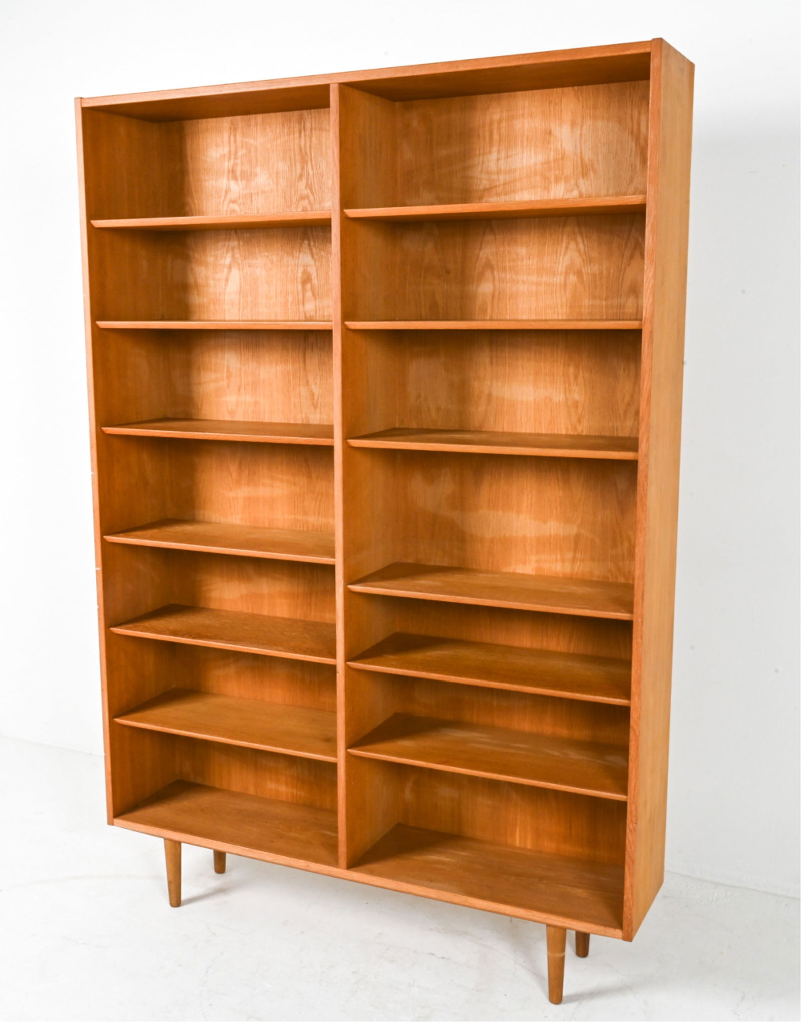 TALL DANISH OAK BOOKCASE BY PAUL HUNDEVARD (1 of 20)