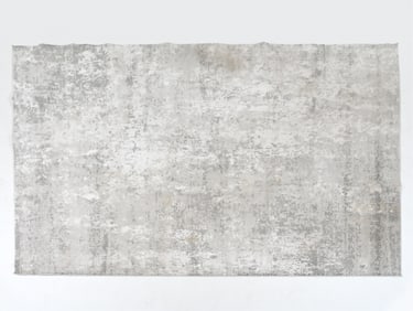 ROOM SIZED RUG BY SAFAVIEH