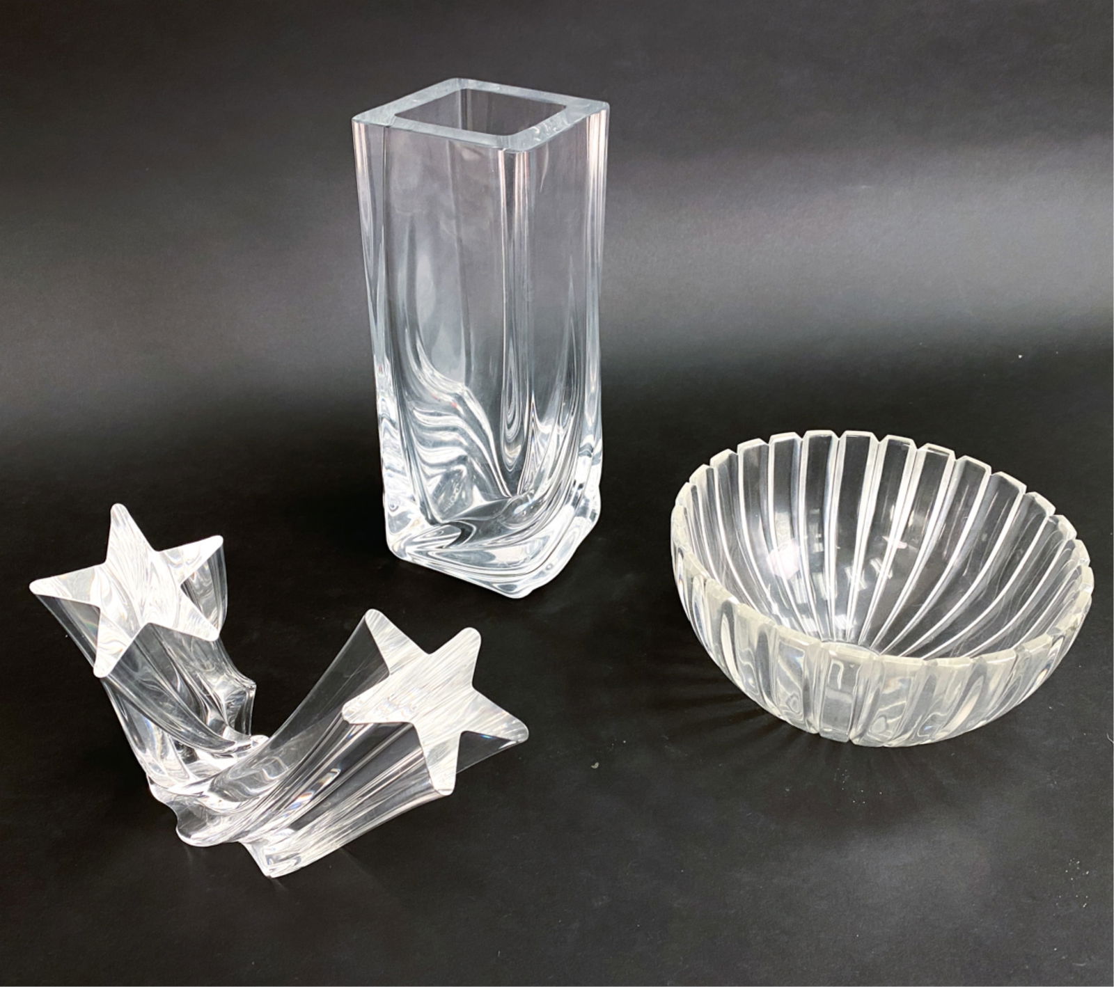 (3) CONTEMPORARY GLASS INCL. TIFFANY (1 of 11)
