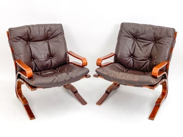 (2) FARSTRUP BEECHWOOD & LEATHER LOUNGE CHAIRS