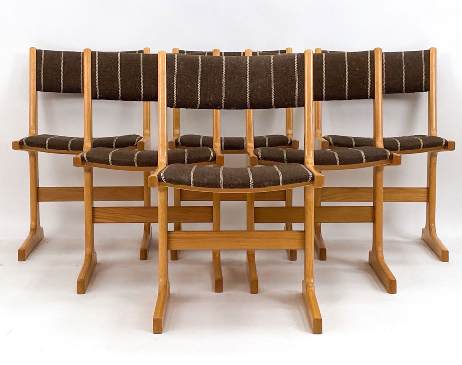 (6) FARSTRUP DANISH MODERN ELM DINING CHAIRS (1 of 18)