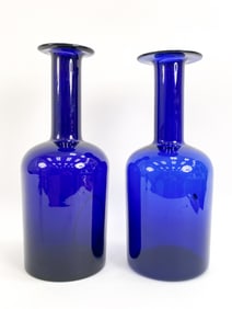 (2) GLASS VASES BY OTTO BRAUER FOR HOLMEGAARD