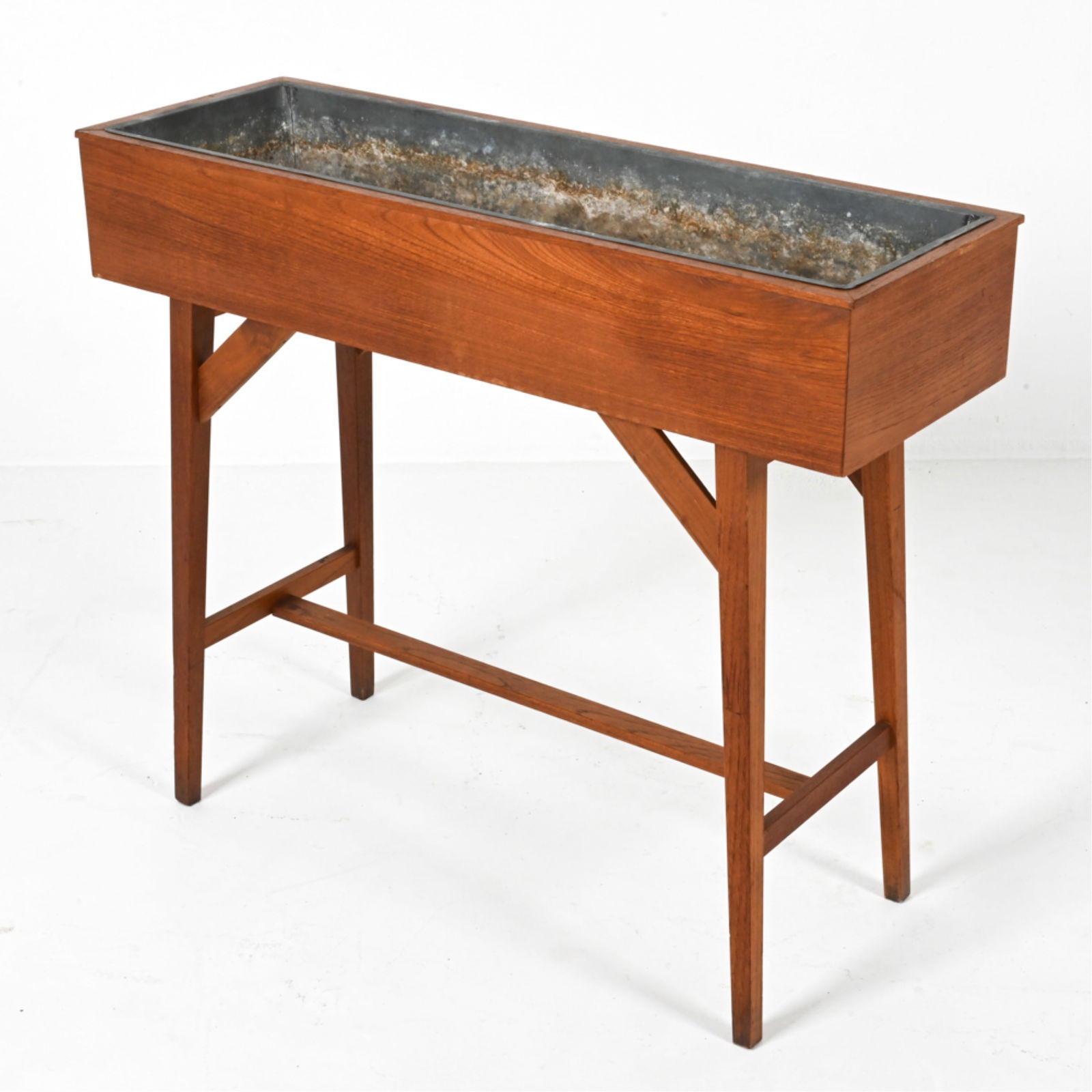 SWEDISH MID-CENTURY TEAK PLANTER C.1960'S (1 of 10)