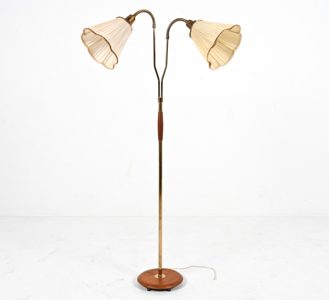 SCANDINAVIAN MID-CENTURY TEAK & BRASS FLOOR LAMP (1 of 9)